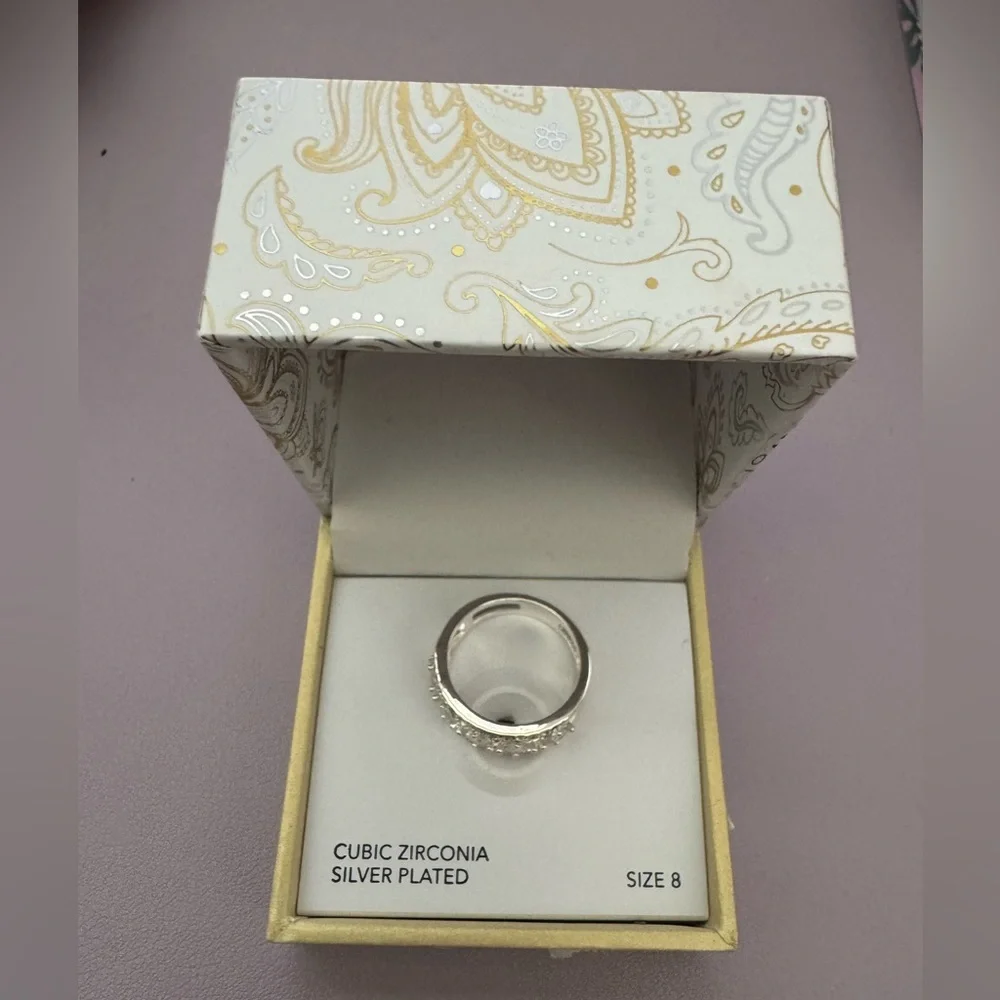 Charter Club Silver Plated Cubic Zirconia Ring size 8